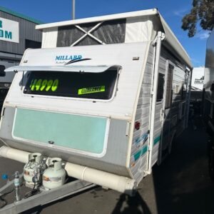 2001 Millard Endeavour 16' Pop Top with 2 Berth Club Lounge