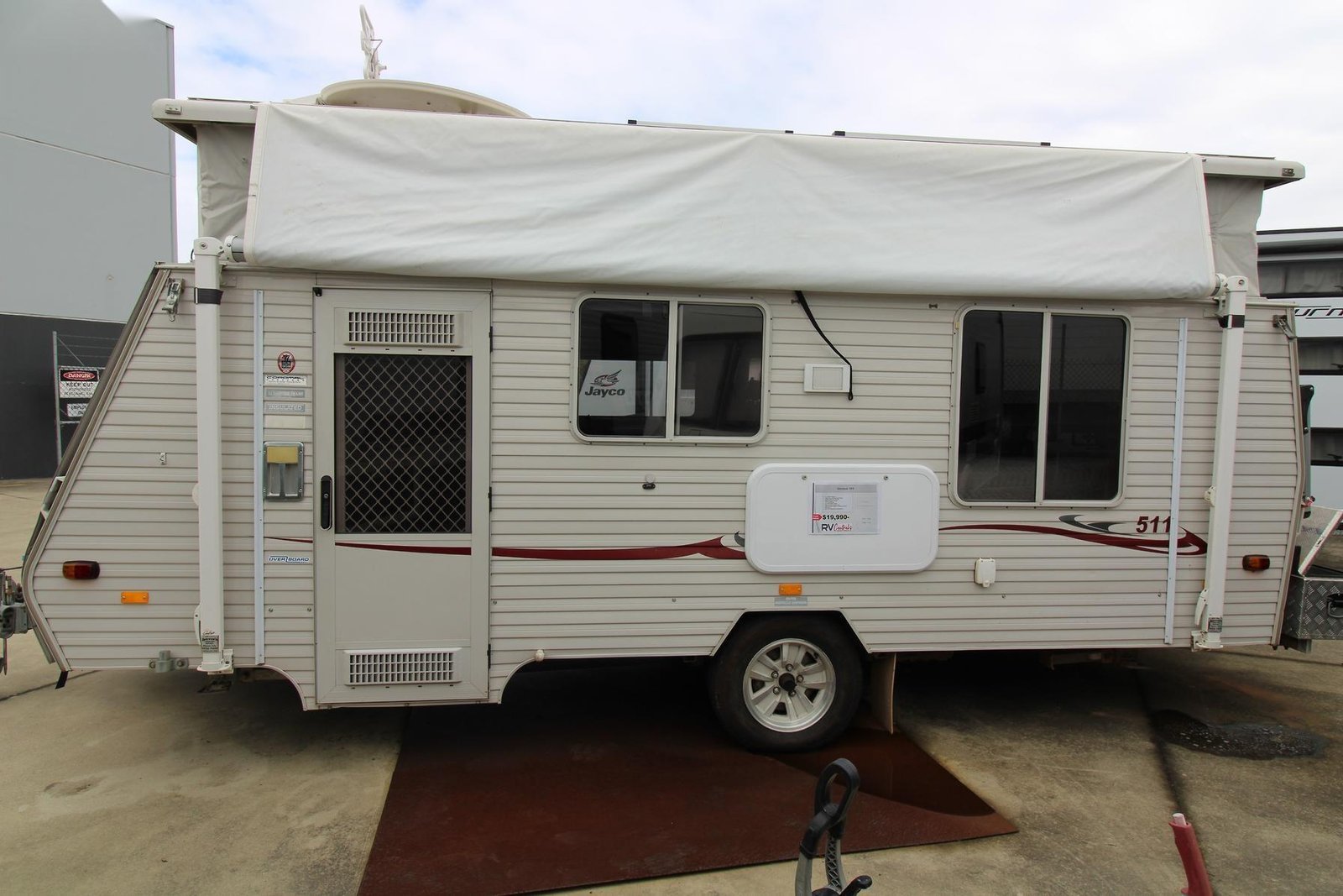 2006 Coromal 511 17' Touring Pop Top with Single Axle