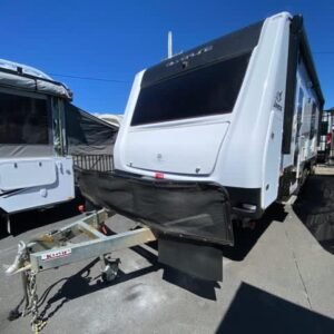 2022 Jayco Silverline 21' Luxury 2 Berth with Toilet and Shower