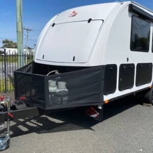 2023 CUB L16 Hybrid 16' Off Road 2 Berth with Ensuite - Single Axle
