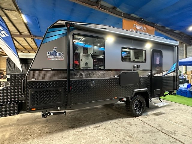 2023 Highclere Little Cote 18'6 Full Off Road with Shower and Toilet