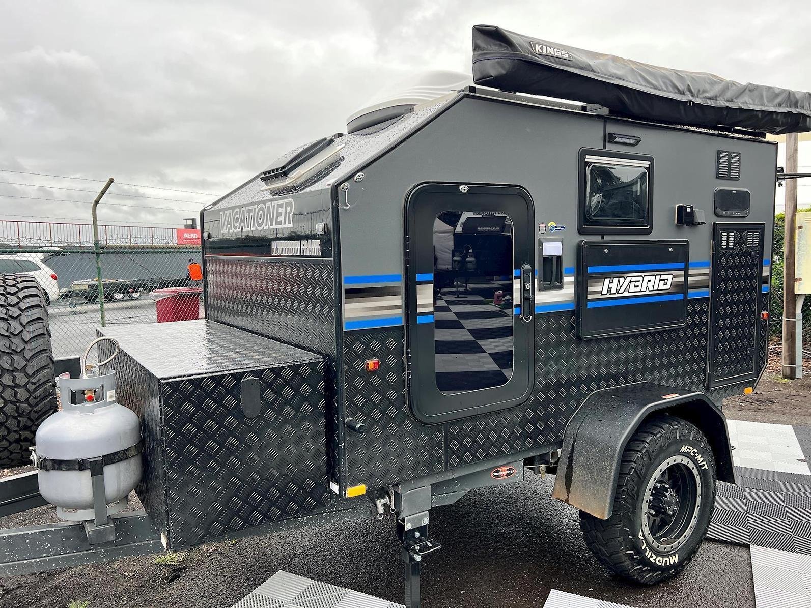 2023 Vacationer Hybrid with 2 Berth - Single Axle