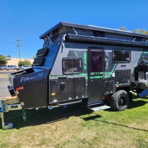 2024 Arctic Frost 15 Family 15′ Pop Top Bunk with Ensuite