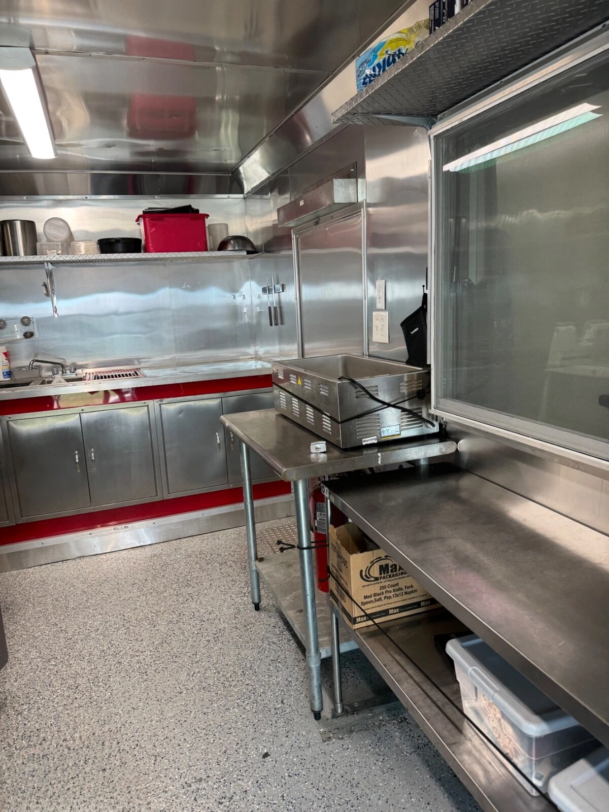 Used food truck - Image 15