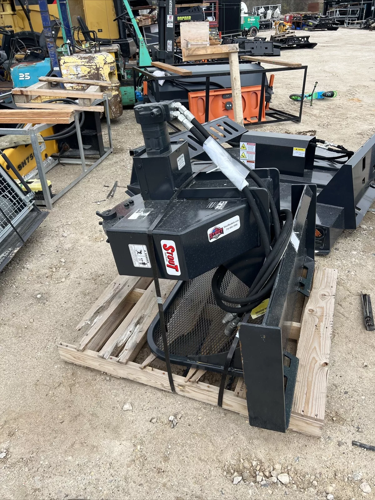 Stout Skid Steer Stump Grinder SG13R