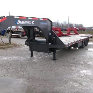 2024 Diamond C FMAX212 HDT 102"x 30' 25.9K Hydraulic Dovetail Equipment Trailer Stock #289936 Gooseneck Trailers - Spencer Trailers
