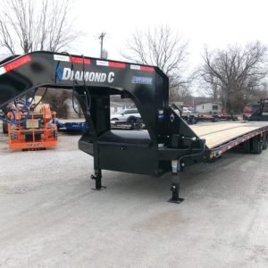 2025 Diamond C FMAX210 102"x 32' 25k Equipment Trailer With MAX Ramps Stock #297564 Goose Neck Trailer - Spencer Trailers