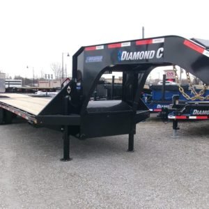 2025 Diamond C FMAX212 HDT 102"x 32' 25.9k Hydraulic Dovetail Equipment Trailer Stock #297842 Goose Neck Trailer - Spencer Trailers