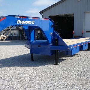 2025 Diamond C FMAX212 HDT 102"x 32' 25.9k Hydraulic Dovetail Equipment Trailer Stock #299069 Goose Neck Trailer - Spencer Trailers
