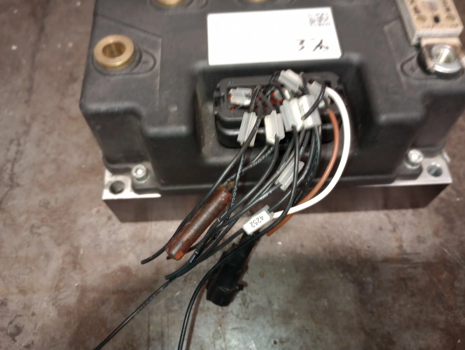 Schwarzmuller Inverter 11076254 Mll06-S-48/400-FH Input 48v Output 32V Max 400A - Image 3