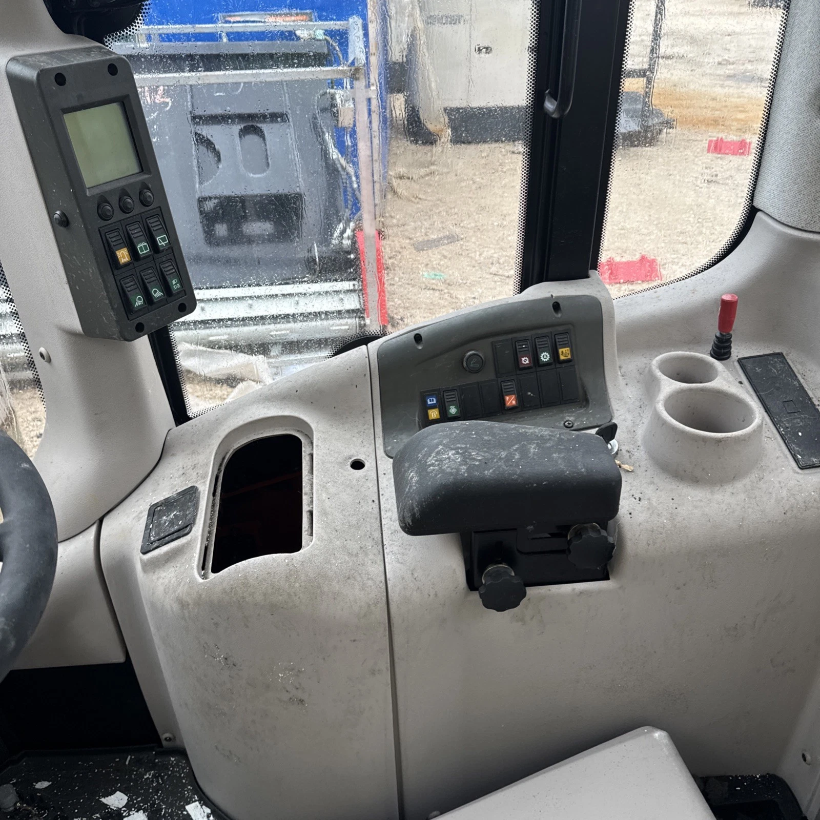 Case New Holland Cab Wheel Loader New - Image 4