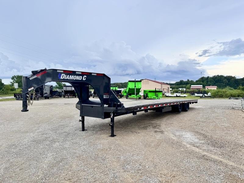 2024 Diamond C FMAX212 40' x 102" Fleetneek 25.9k GVWR Straight Deck Air Ride - Image 4