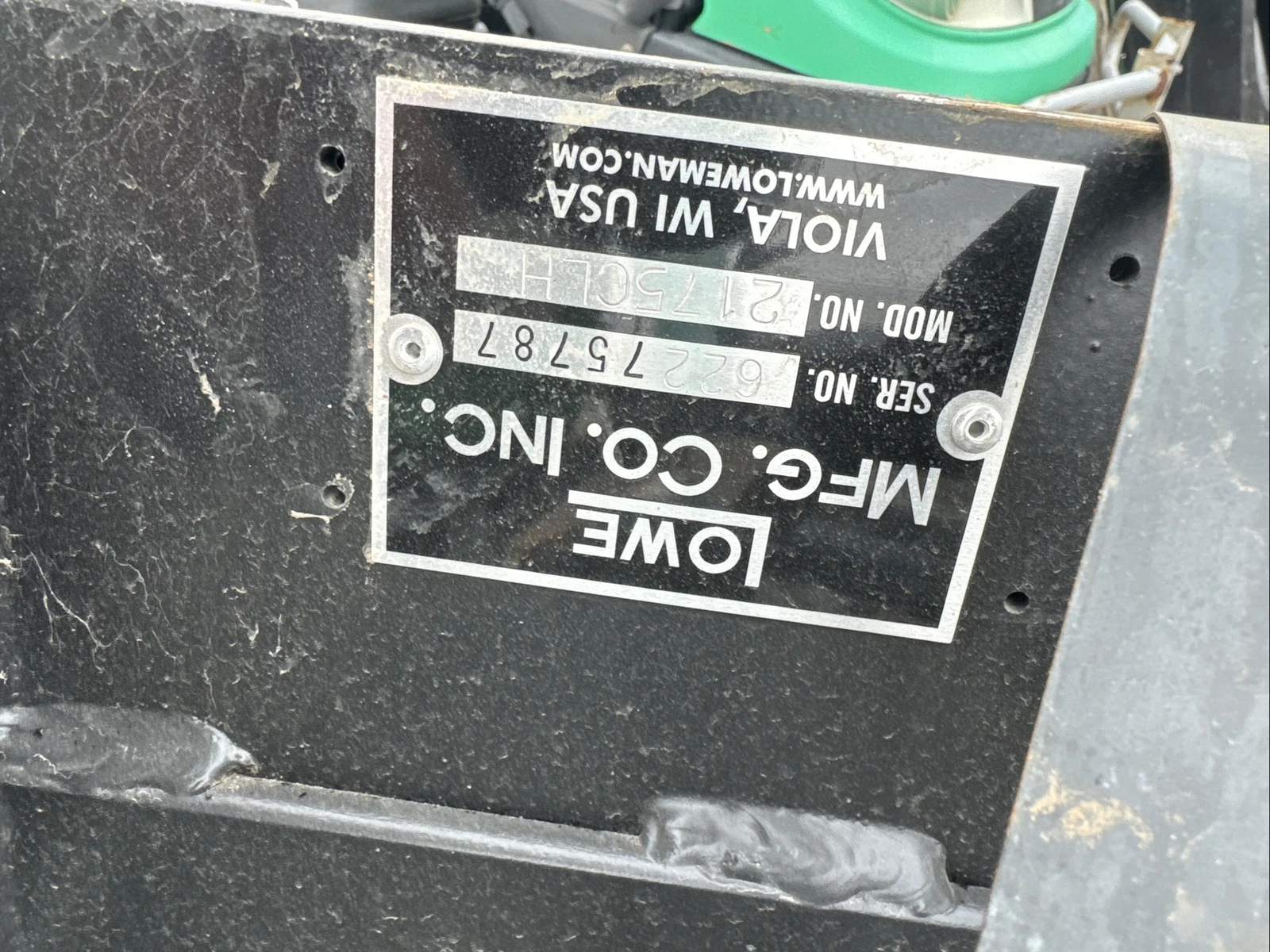 Lowe 2175 Classic Round Auger Drive Digger with 18" Wide Bit Fits Skid Steer - Image 6