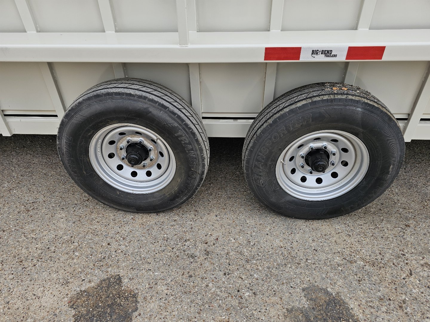 2025 Big Bend 6'8"X24' Stock / Stock Combo Trailer - Image 8