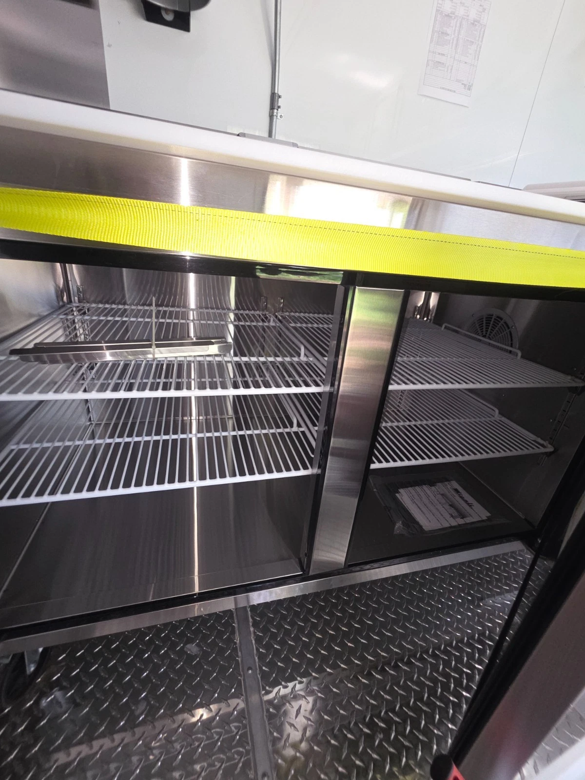 NEW FOOD TRAILER w/all the bells and whistles. 2021 CARGO Mate - Image 8