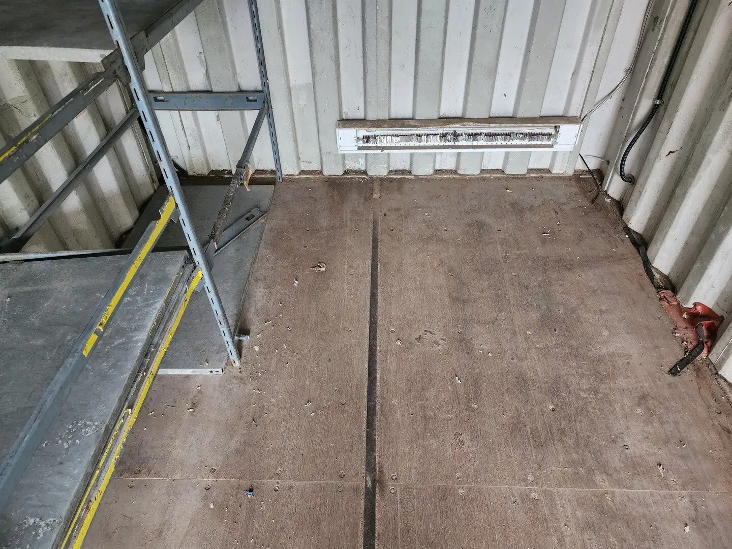 20 ft Container w/ Shelf, Electrical & Lighting - Image 9