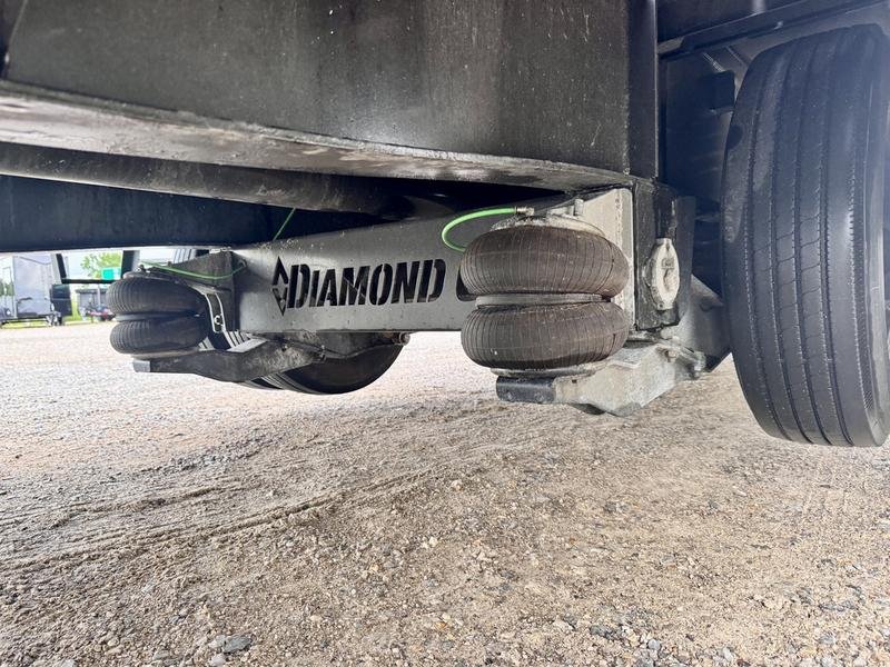 2024 Diamond C FMAX212 40' x 102" Fleetneek 25.9k GVWR Straight Deck Air Ride - Image 32