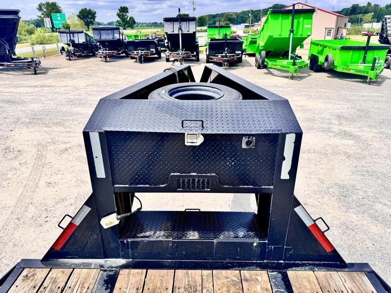 2021 Maxx-D Trailers LHX10234 102" X 34' 40K (Rated at 25.9k) Flatbed Gooseneck W/ MAXX Ramps - Image 6