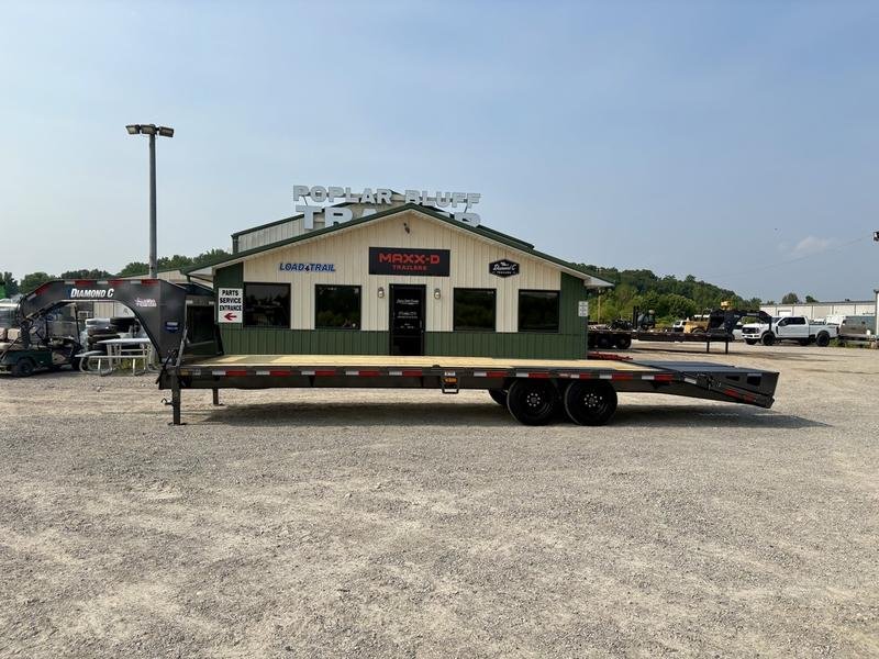 2025 Diamond C FMAX208 28' x 102" 18k Engineered Beam With Max Ramps - Image 2