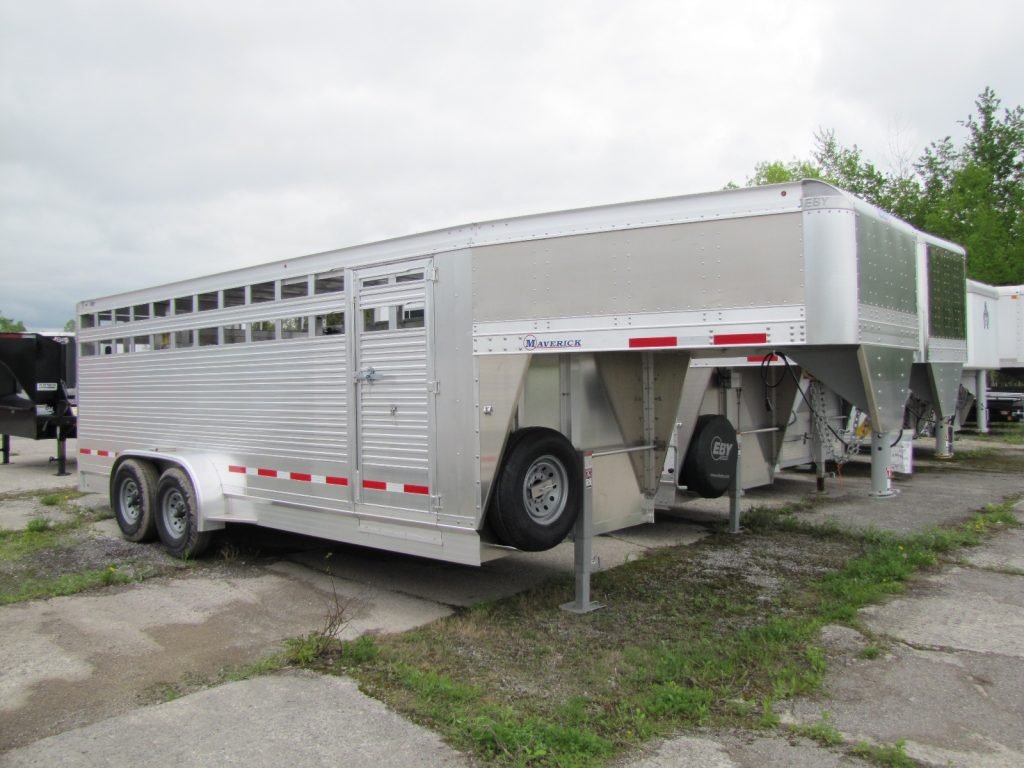 2023 EBY Maverick 20′ Aluminum Livestock Trailer