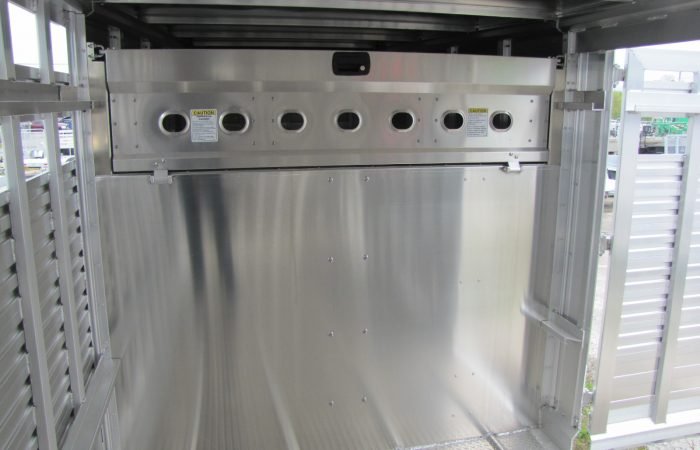 2023 EBY Maverick 20′ Aluminum Livestock Trailer - Image 9