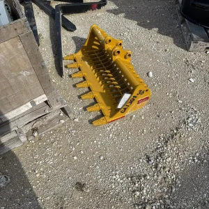 Cat 301 Mini Excavator 36 Inch Skeleton Bucket 30 Mm Pin New